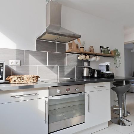 Appartement Spacieux 1 Chambre Parking Gratuit فالنسيا المظهر الخارجي الصورة