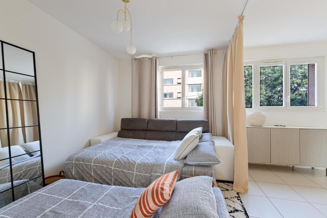 Appartement Spacieux 1 Chambre Parking Gratuit فالنسيا المظهر الخارجي الصورة