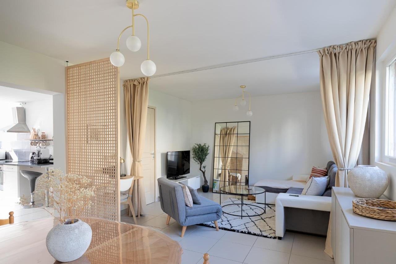 Appartement Spacieux 1 Chambre Parking Gratuit فالنسيا المظهر الخارجي الصورة