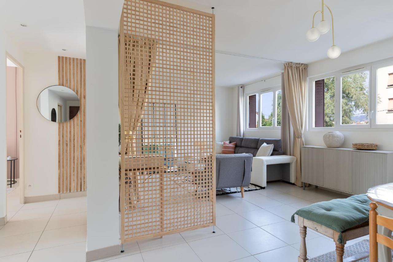 Appartement Spacieux 1 Chambre Parking Gratuit فالنسيا المظهر الخارجي الصورة
